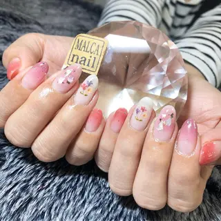 ショート カラー パーマ ヘアアレンジ キッズ ネイル 荒木 莉奈のネイルデザイン