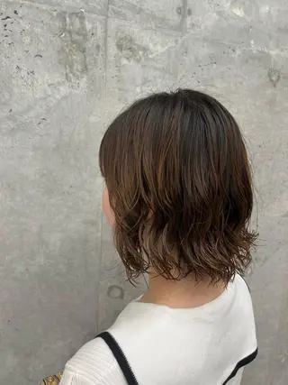 ミディアム パーマ 秋澤 楓のヘアスタイル