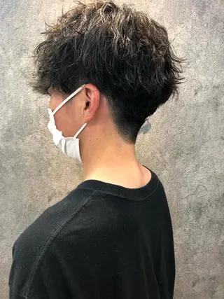メンズ Noyヨシモト ヒロトのヘアスタイル