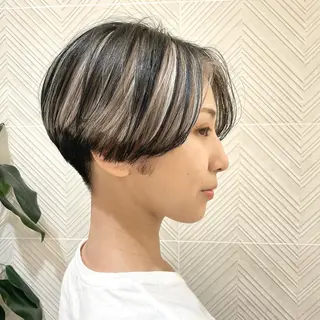 ショート カラー 髪質改善/ブリーチ/ ボブ特化/よしきのヘアスタイル