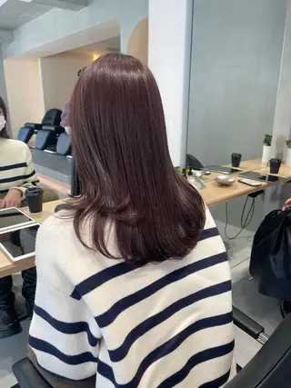 セミロング カラー ラベンダー/レイヤー スタイル🤎mamiのヘアスタイル