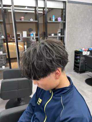 ショート カラー パーマ メンズ メンズ特化 👑YUTAのヘアスタイル