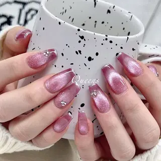 ネイル Queens 榊 まおのネイルデザイン