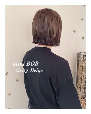 ショート カラー 市川 千夏のヘアスタイル