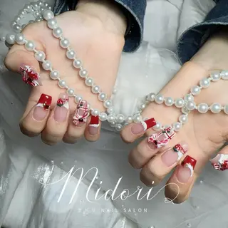 ネイル M eiのネイルデザイン