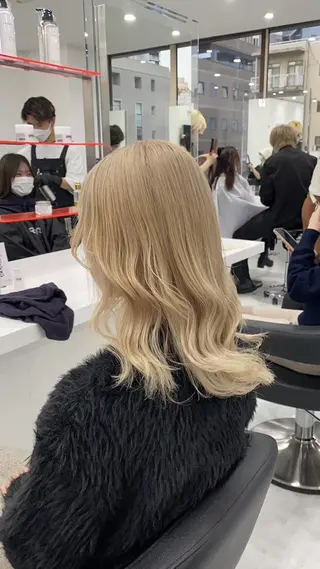 ロング カラー 🤍ベージュ×艶髪 🤍Ryuta🤍のヘアスタイル