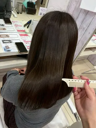 ロング [髪質改善カラー] 佐藤唯花🦋のヘアスタイル