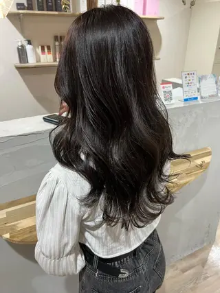 セミロング カラー 🌱小顔魅せショート 髪質改善カラー/泉綺のヘアスタイル
