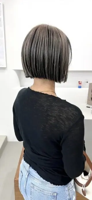 カラー 🎨ハイトーン/ デザインカラー 内藤のヘアスタイル