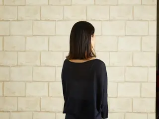 ミディアム カラー ヘアアレンジ 舘 晴香のヘアスタイル