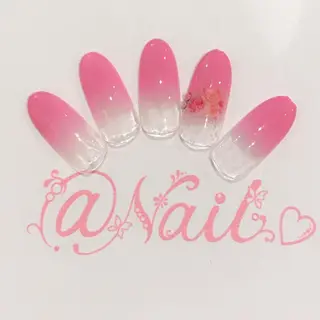 ネイル 小尾 栞のネイルデザイン