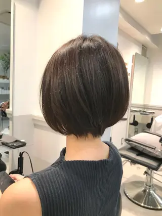 ショート オカダ ノゾミのヘアスタイル