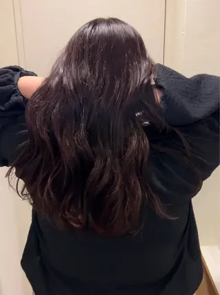 カラー UNBIRTHDAY Erenaのヘアスタイル