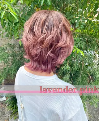 ミディアム カラー 山中 真紫のヘアスタイル