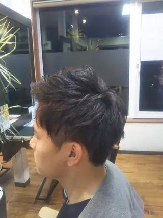 メンズ 佐々木 浩之のヘアスタイル