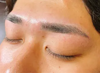 メンズ アイブロウ まつ毛パーマ専門& men's眉AYAの眉毛・アイブロウイメージ