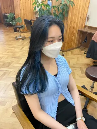 ロング デザインカラー/ボブ ブリーチカラー/ユリのヘアスタイル