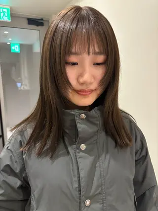 ミディアム 森田 博樹のヘアスタイル