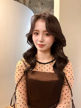 セミロング カラー ヘアアレンジ カノエ大濠店／カラー AZUのヘアスタイル