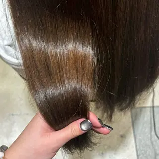 カラー 艶カラー🌟 ブリーチ/紅芭✨のヘアスタイル
