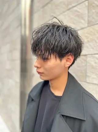ミディアム ⚡メンズパーマフ ェードカットTomyのヘアスタイル