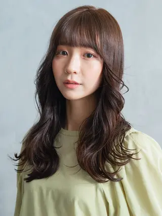 ロング カラー 大人レイヤー& 透明感カラー💄のヘアスタイル