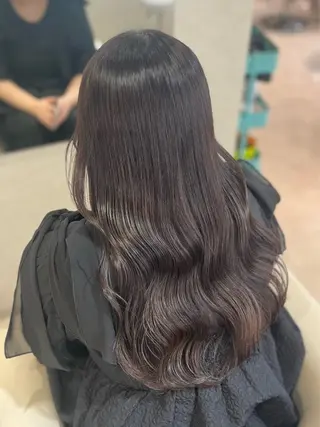 ロング カラー 佐々木 遥菜のヘアスタイル