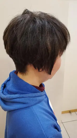 ショート 齋藤 愛美のヘアスタイル