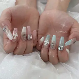 ネイル SALON ELVI.のネイルデザイン