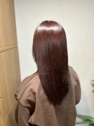 セミロング カラー arika オケシ　リョウダイのヘアスタイル