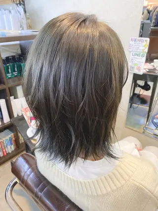 ミディアム カラー ヘアアレンジ 桜田 修未のヘアスタイル