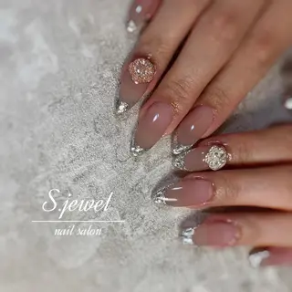 ネイル S. JEWELのネイルデザイン