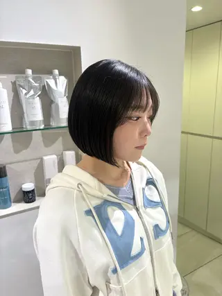 ミディアム 【ボブ・ショート】 ／ おおの かい🫟のヘアスタイル