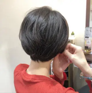 ショート 谷口ゆめ/縮毛矯正/ 大人女子/眉ワックスのヘアスタイル