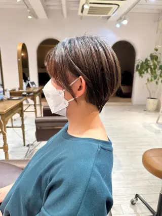 ショート 大人可愛いレイヤー 大田のヘアスタイル
