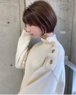 ショート カラー ❤️ブリーチなし💚 ダブルカラー平野実花のヘアスタイル