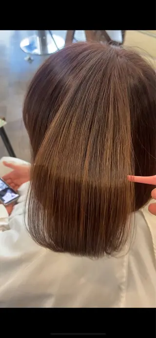 ミディアム 艶髪矯正|ダイオウ シュナのヘアスタイル