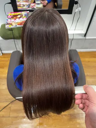 ロング 「朝が、変わる」 髪質改善ストレートのヘアスタイル