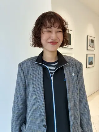 ミディアム cono noughtのヘアスタイル