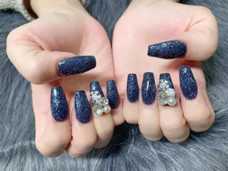 ミディアム ネイル 《LB》ラブリエ Nail&eyeのマツエク・マツパデザイン