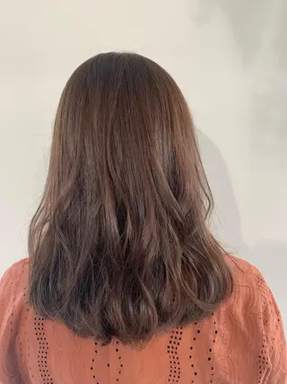 セミロング カラー パーマ ヘアアレンジ 加藤 綾華のヘアスタイル