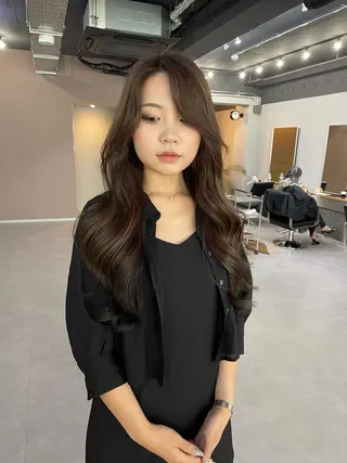 セミロング カラー 西村あきや トレンド韓国ヘアのヘアスタイル