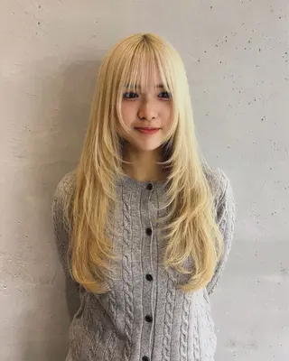 ロング カラー ウルフレイヤーカット /チヒロのヘアスタイル