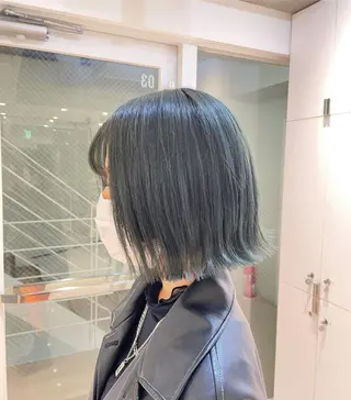 ショート カラー ヘアアレンジ 艶髪✨寒色カラー✨ 翁長孝輔のヘアスタイル