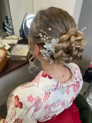 セミロング ヘアアレンジ 大長 一華のヘアスタイル
