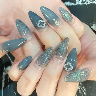 ネイル VOGUE ×SWANのネイルデザイン