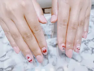 ネイル 山田 由奈のネイルデザイン