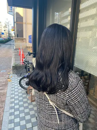 ロング カラー サプリームヘア 飯田みち瑠のヘアスタイル
