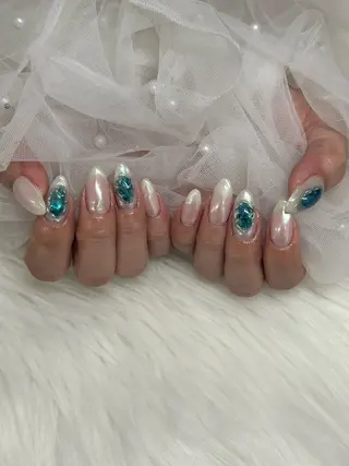 ネイル AOAQUA SHIORIのネイルデザイン
