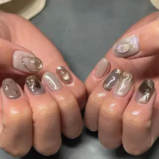 ネイル LAVISH nail salonのヘアスタイル